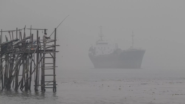 Малайзия задержала два танкера с россиянами на борту