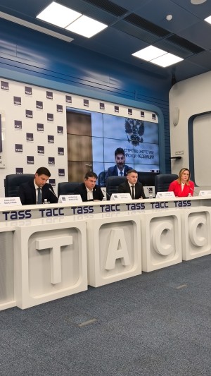 ИТАР-ТАСС и АРВЭ: итоги пресс-конференции «Перспективы развития возобновляемой энергетики на Дальнем Востоке»  