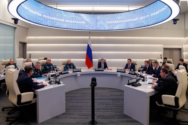 Власти координируют ликвидацию последствий крушения танкеров в Керченском проливе