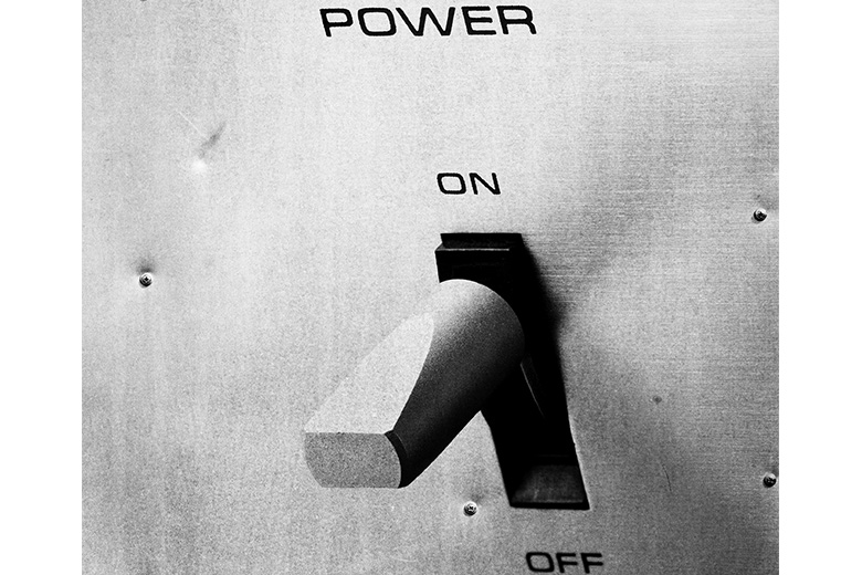 Презумпции неотключаемости для должников нет