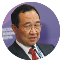 Айсен Николаев