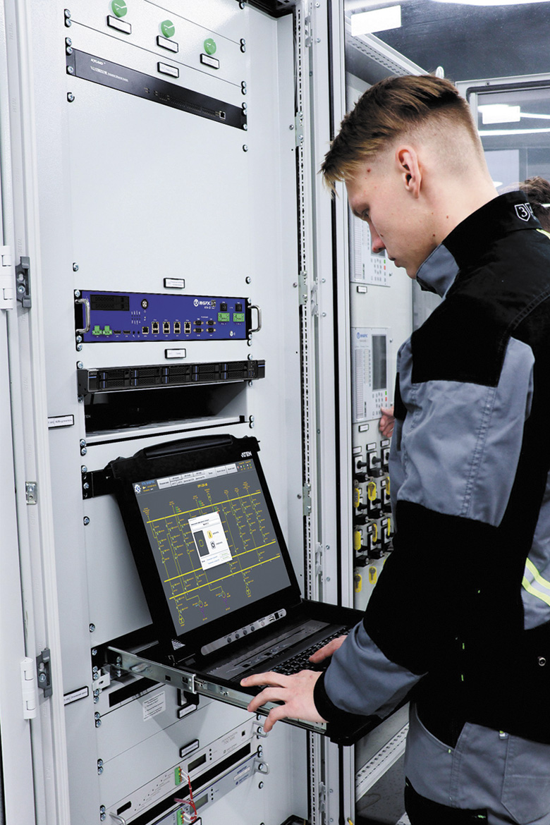 КОНТРОЛЛЕР ТЕЛЕМЕХАНИКИ «ИНБРЭС-КТМ-С5». Функционал контроллера телемеханики «ИНБРЭС-КТМ-С5» может гибко адаптироваться под требования и пожелания Заказчика с учетом класса напряжения энергообъекта и необходимых параметров для достижения максимальных результатов при оптимальной стоимости решения.