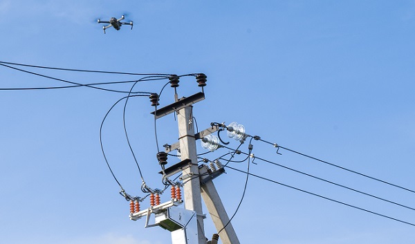 «Россети Ленэнерго» приступили к применению дронов
