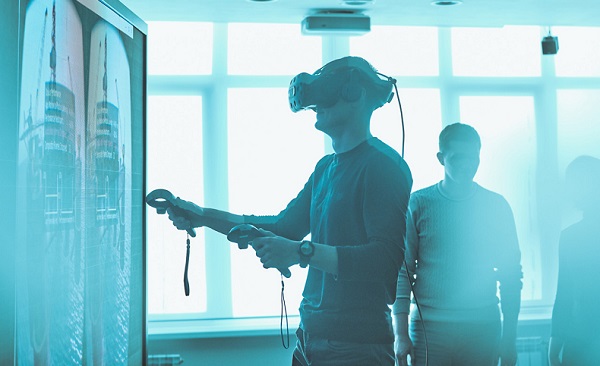 «Газпром нефть» формирует собственный ИТ-кластер с численностью специалистов почти 6 тыс. человек