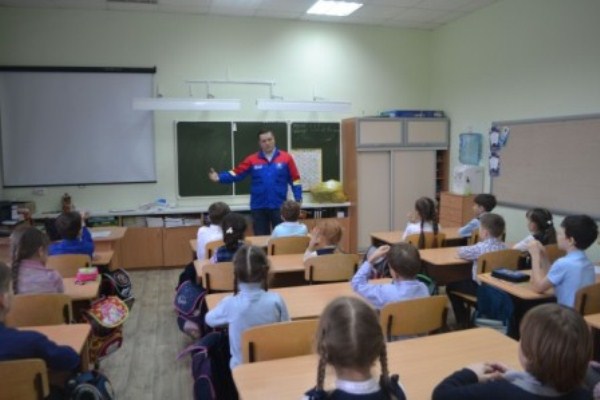 Энергетики «Пермэнерго» организовали для младших школьников путешествие в мир электричества