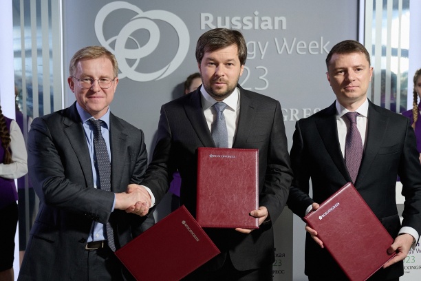 Дорожная карта развития российского оборудования для бурения и добычи углеводородов подписана на «РЭН-2023»