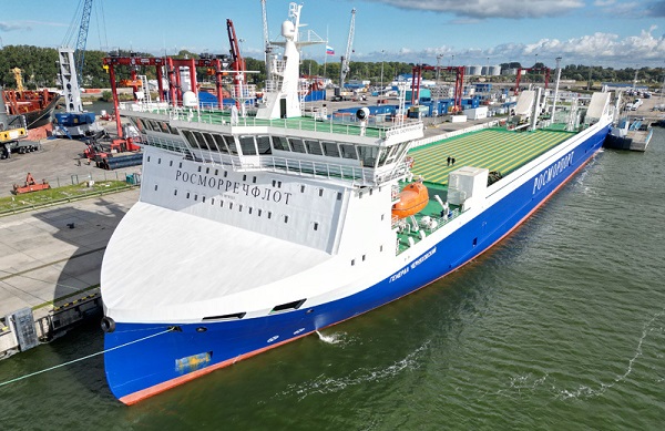 В Калининградской области введен в эксплуатацию второй паром на СПГ