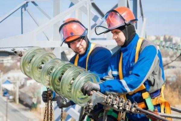 Астраханские энергетики улучшили электроснабжение более 1,5 тыс. частных домовладений