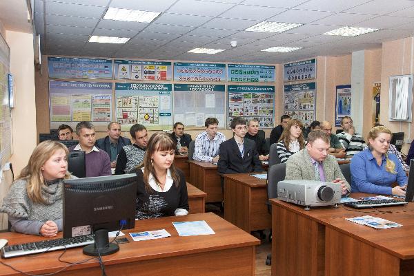 Более 20 тысяч работников МРСК Центра прошли профессиональное обучение в 2015 году