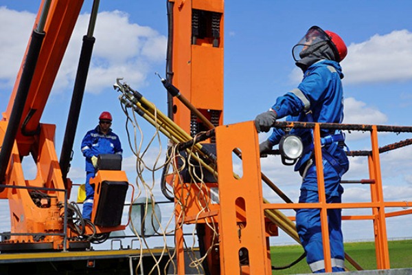 «Алтайэнерго» завершает реконструкцию ЛЭП «Целинное – Мартыново» 