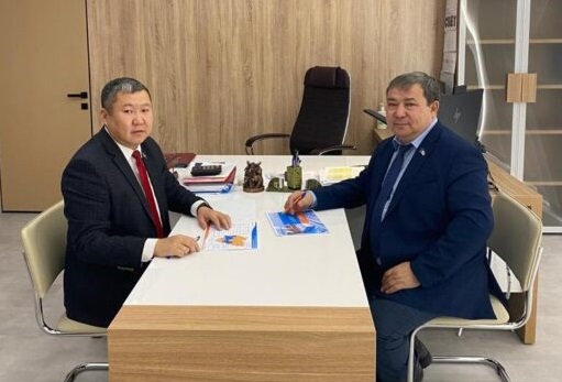 Обсуждение развития энергетики в Якутии провели глава «Якутскэнерго» и председатель комитета Госсобрания Республики Саха