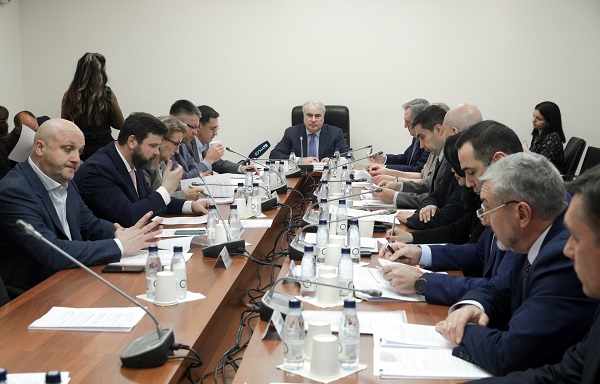 Одним из основных источников финансирования дефицита федерального бюджета в 2022-2024 гг. станет увеличение налоговой нагрузки на сырьевые отрасли