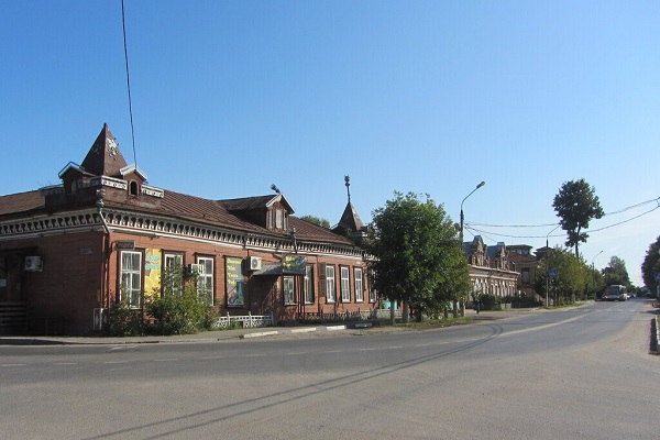 «Мособлэнерго» ведет ремонтные работы в Егорьевске и Павловском Посаде