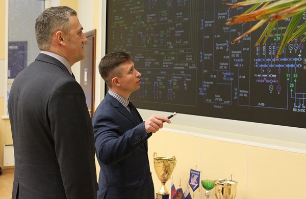 Новый министр энергетики и ЖКХ Мурманской области начал знакомство с энергосистемой региона 