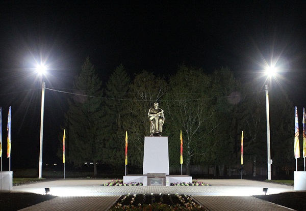 «Белгородэнерго» обеспечило подсветку памятников Великой Победы 