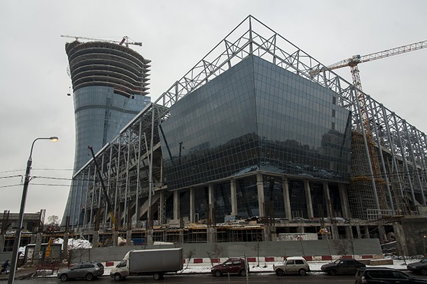 Стадион чемпионата мира подключают к электроснабжению