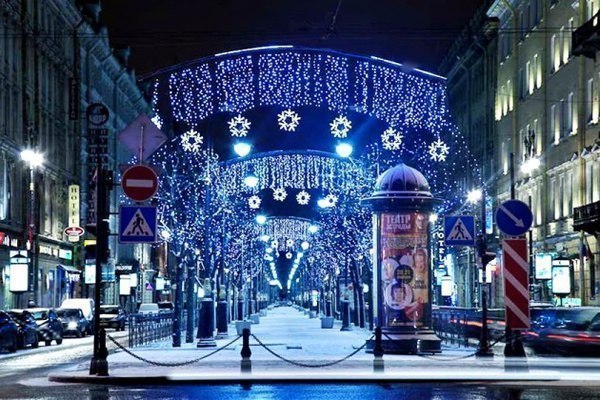 "Ленсвет" готовится к Новому году