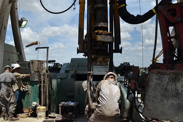 Добыча нефти в США падает