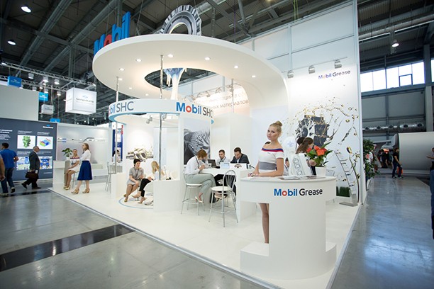 Заявить о себе и найти партнеров