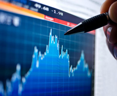 Нефть вновь немного подешевела