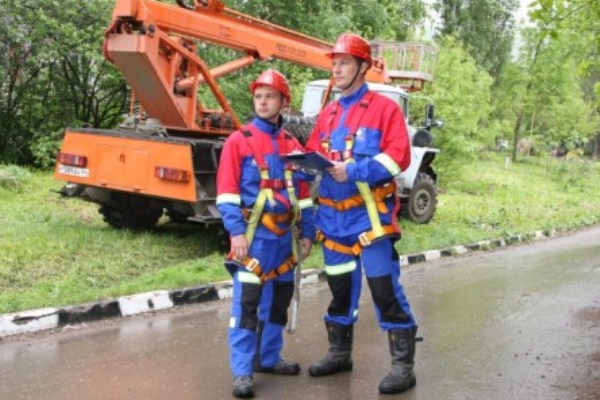 В Москве и области энергетики перешли на усиленный режим работы