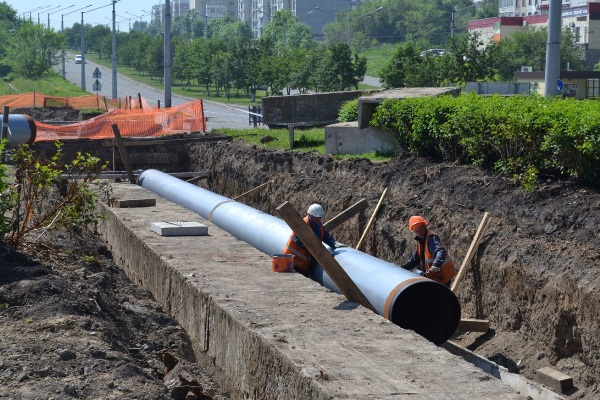 В двух районах Новокузнецка ведется ремонт тепломагистралей 