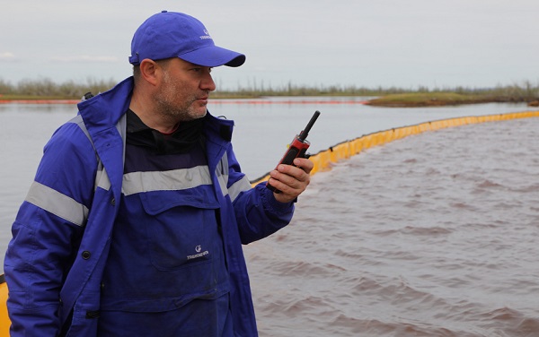 «Транснефть» участвует в ликвидации последствий аварии с разливом дизельного топлива в Норильске