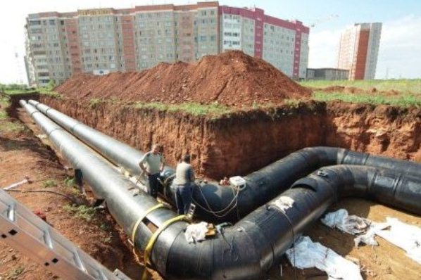 Смоленскоие энергетики завершают реконструкцию теплосети по улице Индустриальной