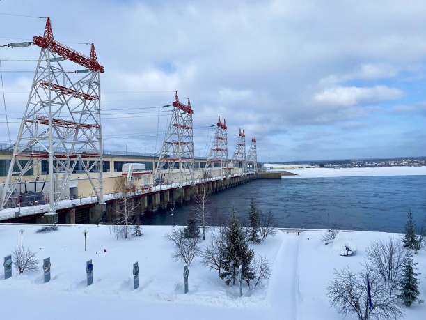 Специалисты начали подготовку Чебоксарской ГЭС к половодью