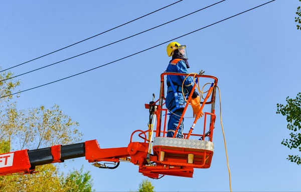 «Мособлэнерго» приняла на баланс 150 км бесхозяйных ЛЭП в Химках