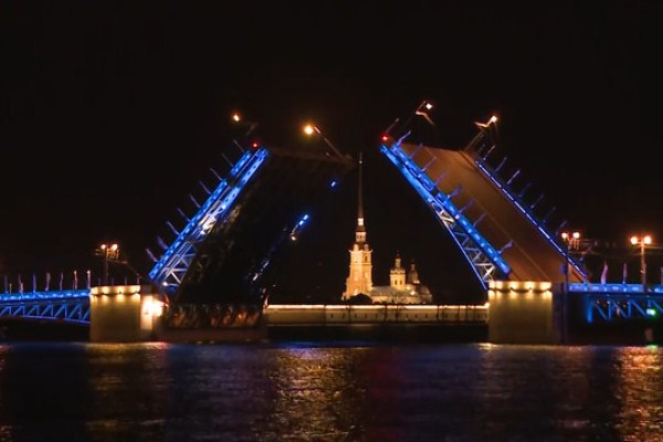 Санкт-Петербург поддержит международную акцию «Зажги синим»