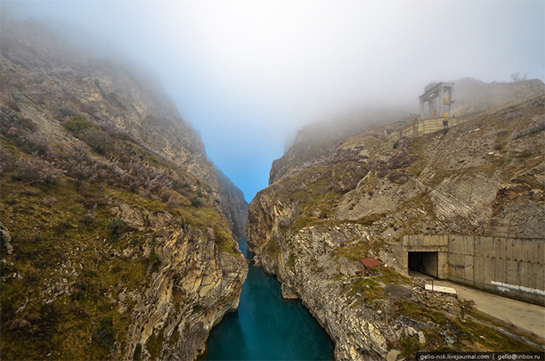 В Дагестане из-за снегопада нарушено энергоснабжение части потребителей в 6 районах