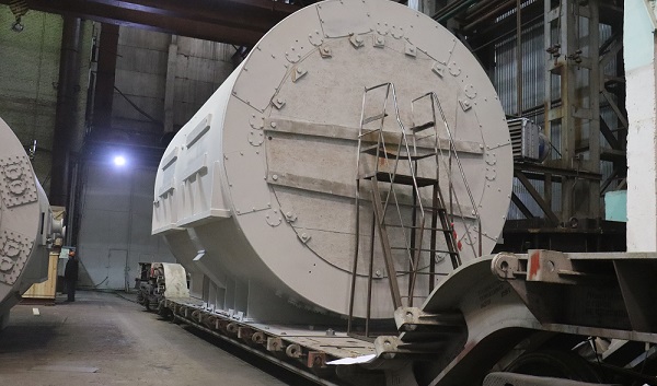 ЭЛСИБ отгрузил модернизированный статор турбогенератора для Ново-Салаватской ТЭЦ