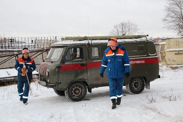Водители Псковэнерго готовы к сложным условиям вождения