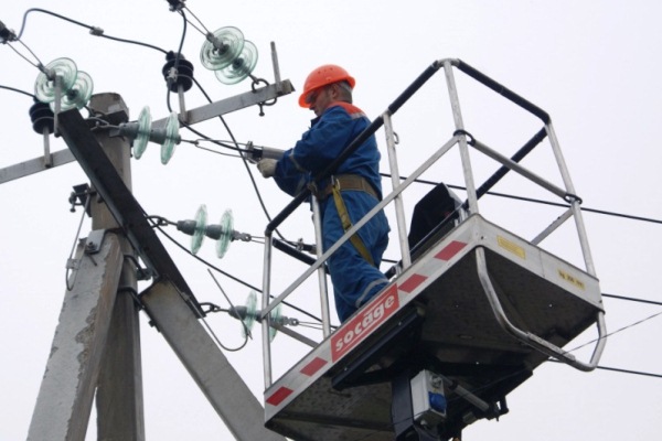 Специалисты «Владимирэнерго» отремонтировали более 3 990 км ЛЭП 