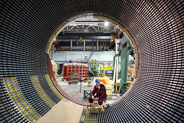 Завод специализируется на изготовлении уникальной продукции по индивидуальным заказам