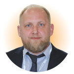 Максим Колесов