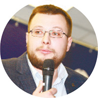 Дмитрий Путенихин